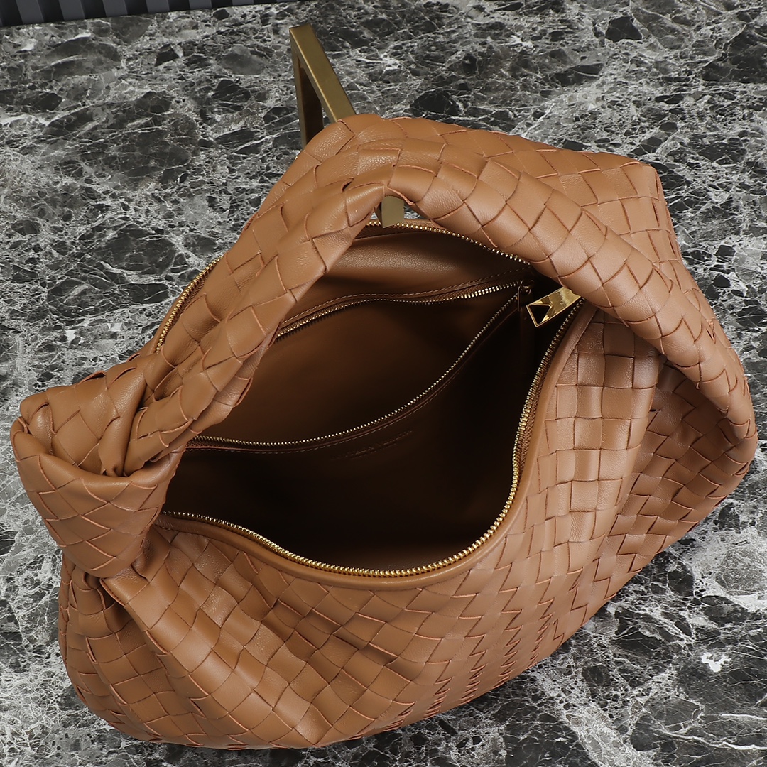 Bottega Veneta Hobo Bags